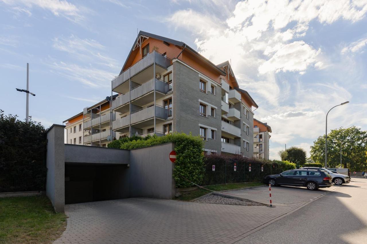 Warsaw Bemowo Apartment With Balcony By Noclegi Renters 外观 照片
